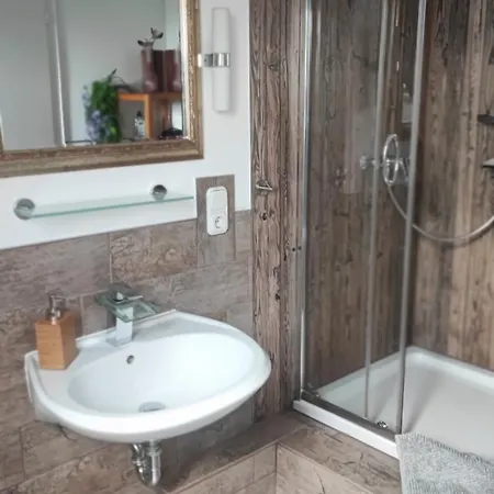 Jani Bed & Breakfast *